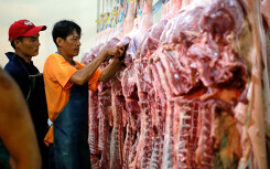 Hà Nội, TP HCM chuẩn bị hàng chục nghìn tấn thịt heo ăn Tết, Bộ Công Thương yêu cầu không để xảy ra đầu cơ