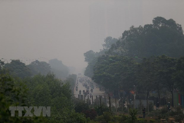 Hà Nội chìm trong màn 'sương đục': Bộ TN-MT đưa ra cảnh báo cao nhất - Ảnh 2. Hà Nội chìm trong màn 'sương đục': Bộ TN-MT đưa ra cảnh báo cao nhất - Ảnh 2.
