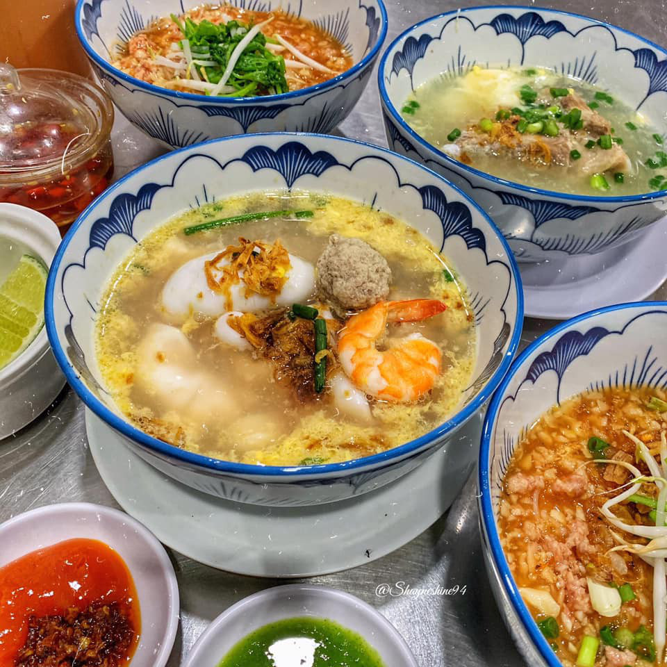 Thuong thuc 5 kieu hu tieu am ap ngay mat troi o TP.HCM hinh anh 13 