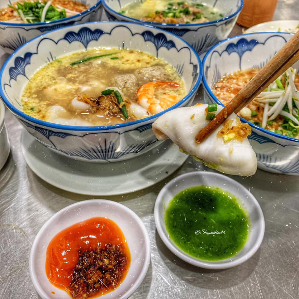 Thuong thuc 5 kieu hu tieu am ap ngay mat troi o TP.HCM hinh anh 14 