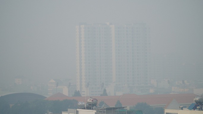 TP HCM: Toàn bộ trạm đo mức ô nhiễm không khí hiện màu nguy hiểm - Ảnh 6. TP HCM: Toàn bộ trạm đo mức ô nhiễm không khí hiện màu nguy hiểm - Ảnh 6.