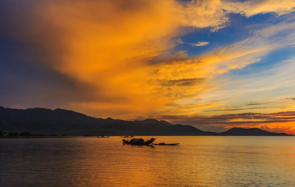 Pha Tam Giang dep mong mo sau vet nang hinh anh 6 