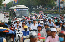 Người Sài Gòn bỏ xe buýt