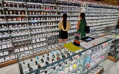 Cuộc đua phân phối đồng hồ của PNJ và Thế Giới Di Động