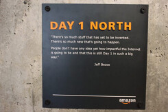 Tôn chỉ của Jeff Bezos và Amazon