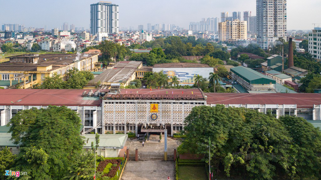 Hàng loạt nhà máy ô nhiễm trong lòng thành phố Hà Nội - Ảnh 5. Hàng loạt nhà máy ô nhiễm trong lòng thành phố Hà Nội - Ảnh 5.