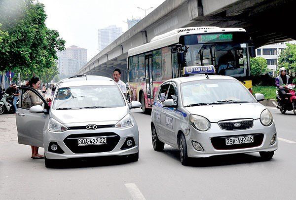 taxi-truyen-thong-1573961666-width600height405