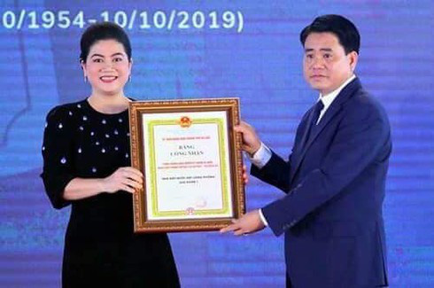 Shark Liên rời ghế CEO, 8X thay thế, người Thái áp đảo ban lãnh đạo nước Sông Đuống - Ảnh 1. Shark Liên rời ghế CEO, 8X thay thế, người Thái áp đảo ban lãnh đạo nước Sông Đuống - Ảnh 1.