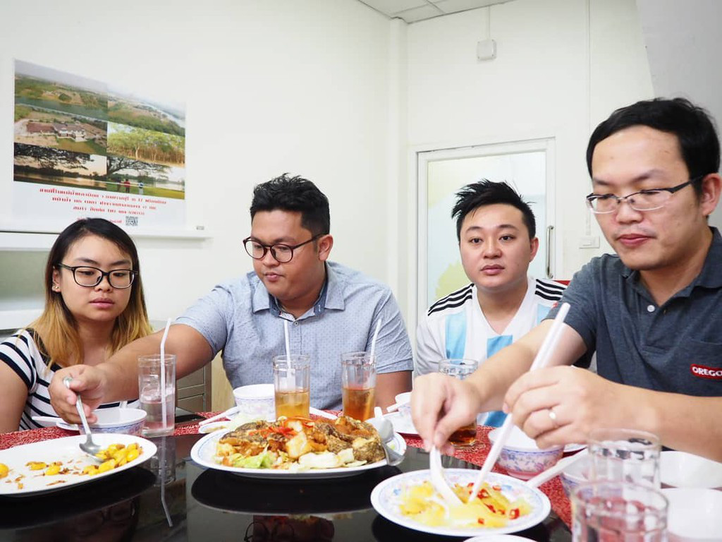 4 nhà hàng có tiền chưa chắc được ăn ở Thái Lan - Ảnh 6. 4 nhà hàng có tiền chưa chắc được ăn ở Thái Lan - Ảnh 6.