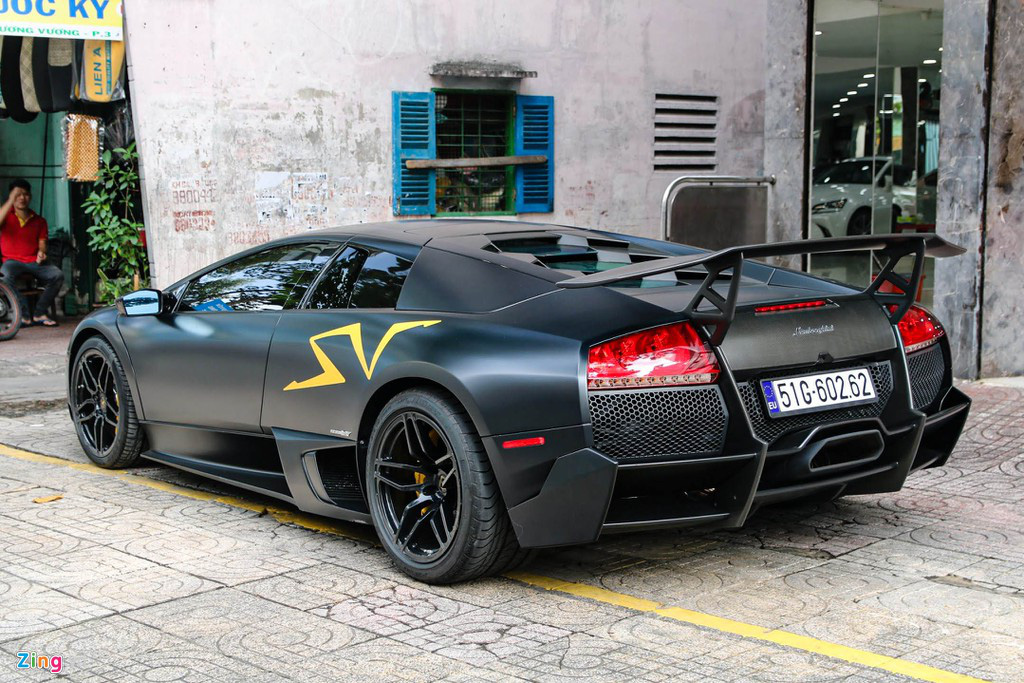 Chiếc Lamborghini từng của Minh Nhựa và Đặng Lê Nguyên Vũ tái xuất - Ảnh 12. Chiếc Lamborghini từng của Minh Nhựa và Đặng Lê Nguyên Vũ tái xuất - Ảnh 12.