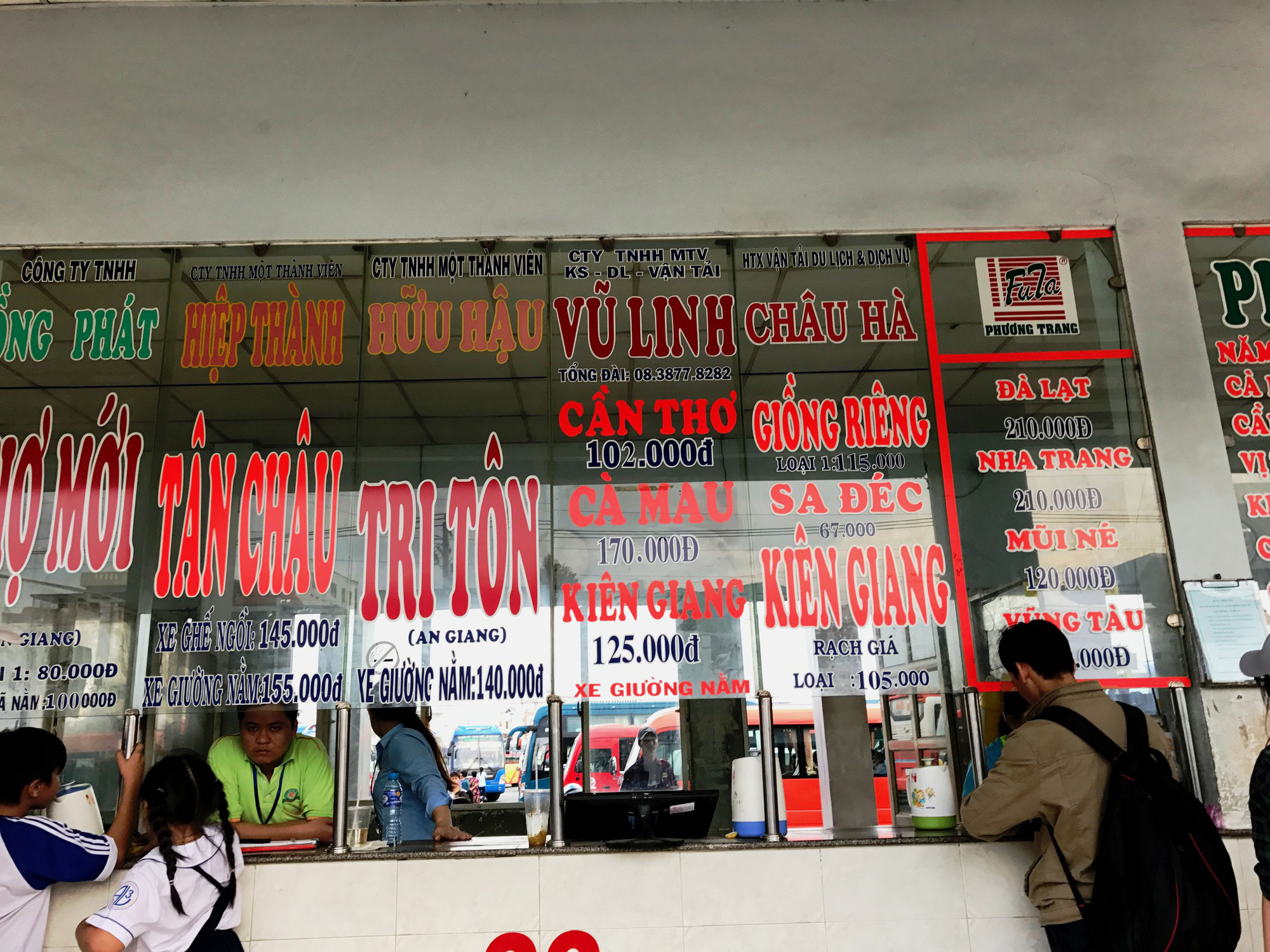 dich-vu-xe-khach-online-nhon-nhip-nho-cong-nghe-ca-ott-cung-muon-nhay-chan-vao dich-vu-xe-khach-online-nhon-nhip-nho-cong-nghe-ca-ott-cung-muon-nhay-chan-vao