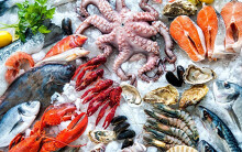 Thịt heo lên 200.000 đồng/kg, thực phẩm đội giá theo, heo hơi lại chạy qua Trung Quốc