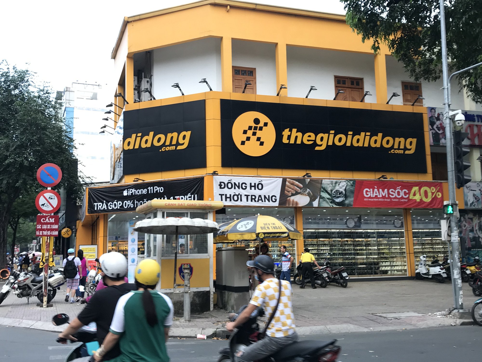 image1-4 image1-4