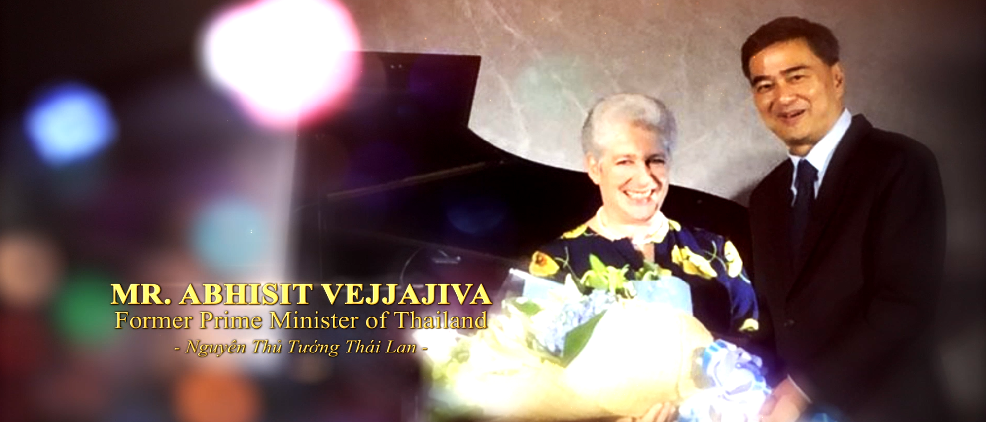 nu-nam-tuoc-baroness-charlotte-nha-rothschild-sap-den-tham-viet-nam-2 nu-nam-tuoc-baroness-charlotte-nha-rothschild-sap-den-tham-viet-nam-2