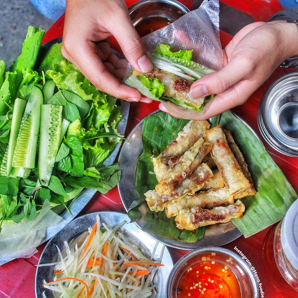 So sánh tour du lịch Hà Nội – Đà Nẵng – Hội An 3 ngày 2 đêm - Ảnh 12. So sánh tour du lịch Hà Nội – Đà Nẵng – Hội An 3 ngày 2 đêm - Ảnh 12.