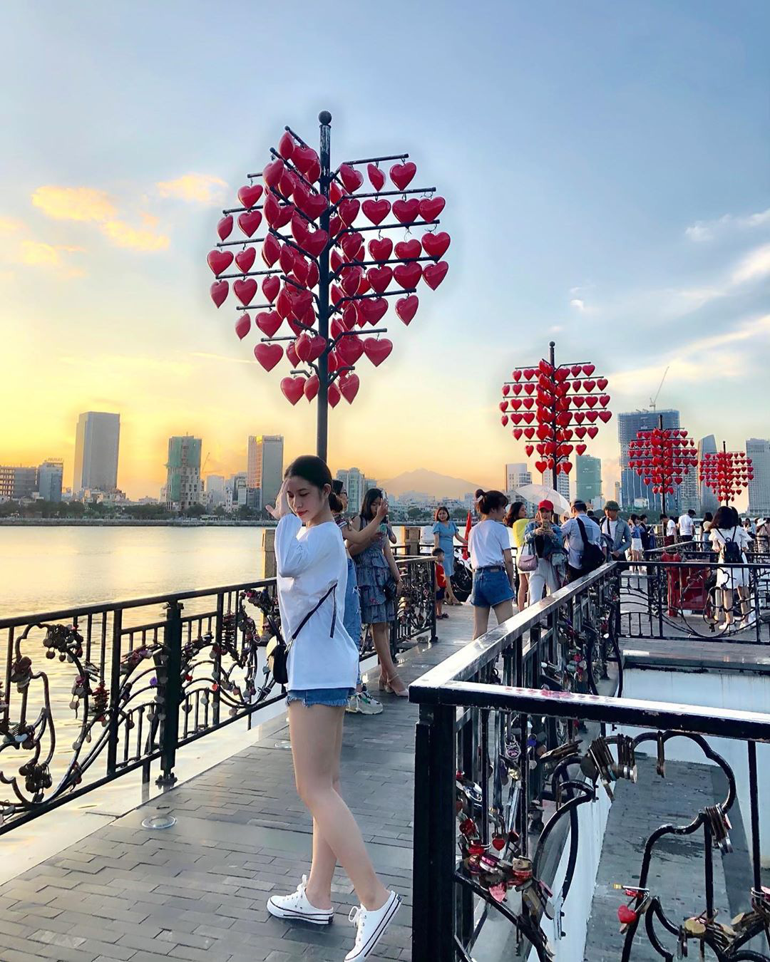 So sánh tour du lịch Hà Nội – Đà Nẵng – Hội An 3 ngày 2 đêm - Ảnh 3. So sánh tour du lịch Hà Nội – Đà Nẵng – Hội An 3 ngày 2 đêm - Ảnh 3.