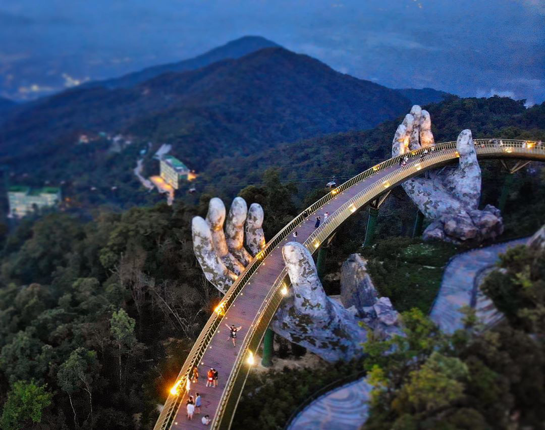 So sánh tour du lịch Hà Nội – Đà Nẵng – Hội An 3 ngày 2 đêm - Ảnh 4. So sánh tour du lịch Hà Nội – Đà Nẵng – Hội An 3 ngày 2 đêm - Ảnh 4.
