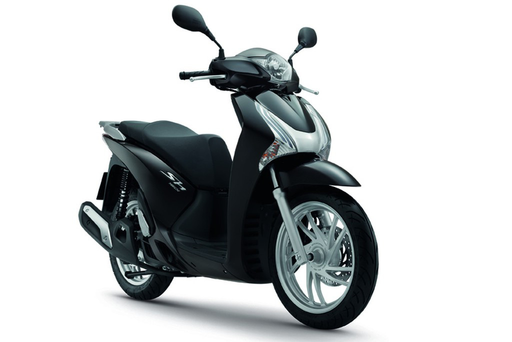Honda SH tại Việt Nam thay đổi thế nào sau gần 20 năm? - Ảnh 4. Honda SH tại Việt Nam thay đổi thế nào sau gần 20 năm? - Ảnh 4.