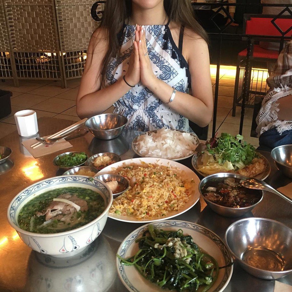 Nhung nha hang mon Viet noi tieng tai Han Quoc hinh anh 15 