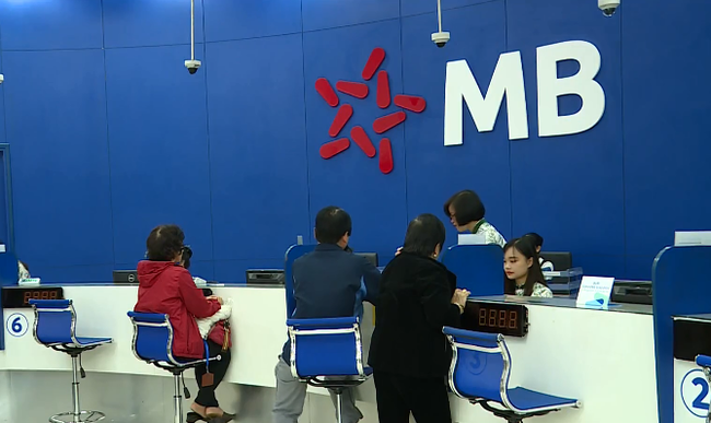 co-dong-lon-rao-ban-co-phan-mbbank-lo-co-cau-so-huu1574927461