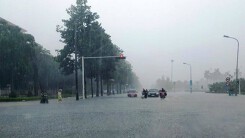 Biển Đông xuất hiện vùng áp thấp gây mưa lớn diện rộng ở Trung và Nam Trung Bộ