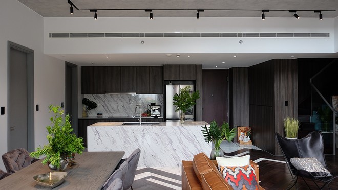 Bên trong căn hộ duplex độc nhất tại khu nhà giàu TP HCM - Ảnh 4.