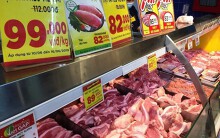 Giá cả thị trường hôm nay 4/11: Tiếp tục xu hướng ngược, giá heo hơi lập đỉnh 67.000 đồng/kg, siêu thị vẫn giảm giá thịt heo bán lẻ