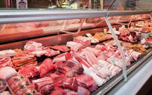 Giá cả thị trường hôm nay 3/11: Heo hơi tăng nóng sát mức 70.000 đồng/kg, heo thịt được siêu thị giảm giá khuyến mãi