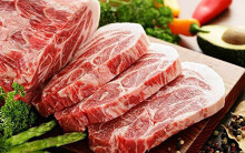 Giá cả thị trường hôm nay 1/12: VinMart giảm mạnh thịt heo, giá heo hơi vẫn neo ở mức 70.000-77.000 đồng/kg
