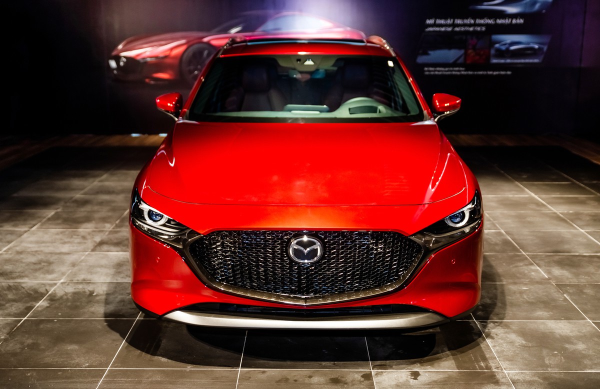 Mazda3-3-1705-1572861080-8046-1572861318_1200x0