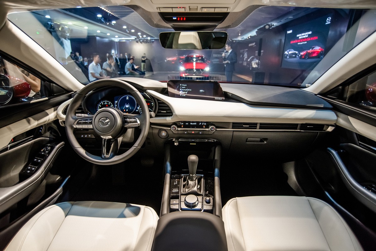 Mazda3-7-578-1572861097-9616-1572861320_1200x0
