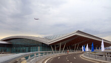 Mở rộng sân bay Đà Nẵng hay xây mới?