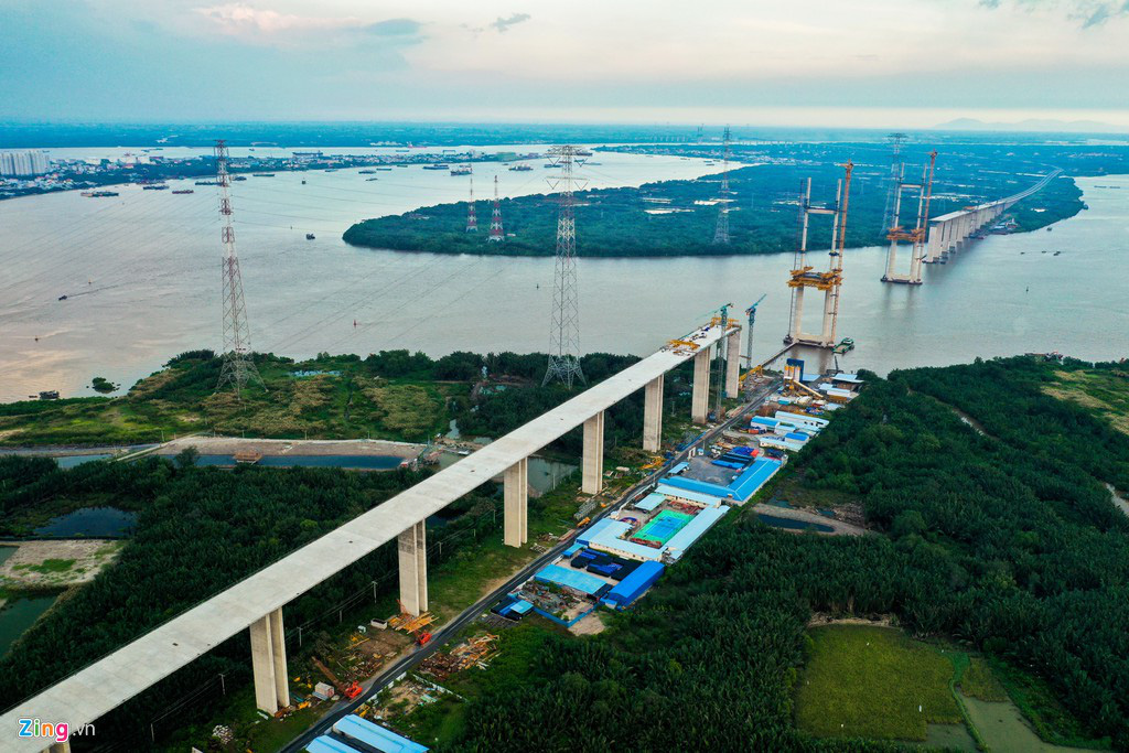 Hai cầu dây văng ở TP HCM có độ tĩnh không cao nhất Việt Nam - Ảnh 10. Hai cầu dây văng ở TP HCM có độ tĩnh không cao nhất Việt Nam - Ảnh 10.