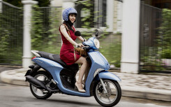 5 mẫu xe tay ga nhỏ gọn đáng mua nhất cho nữ nhân viên văn phòng