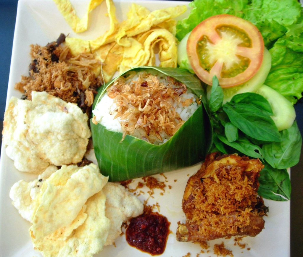 An boc va 6 phong cach am thuc doc dao tai Indonesia hinh anh 14 
