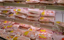 Giá cả thị trường hôm nay 11/12: Giá heo hơi áp sát mốc 90.000 đồng/kg, Big C, VinMart khuyến mãi thịt gia cầm