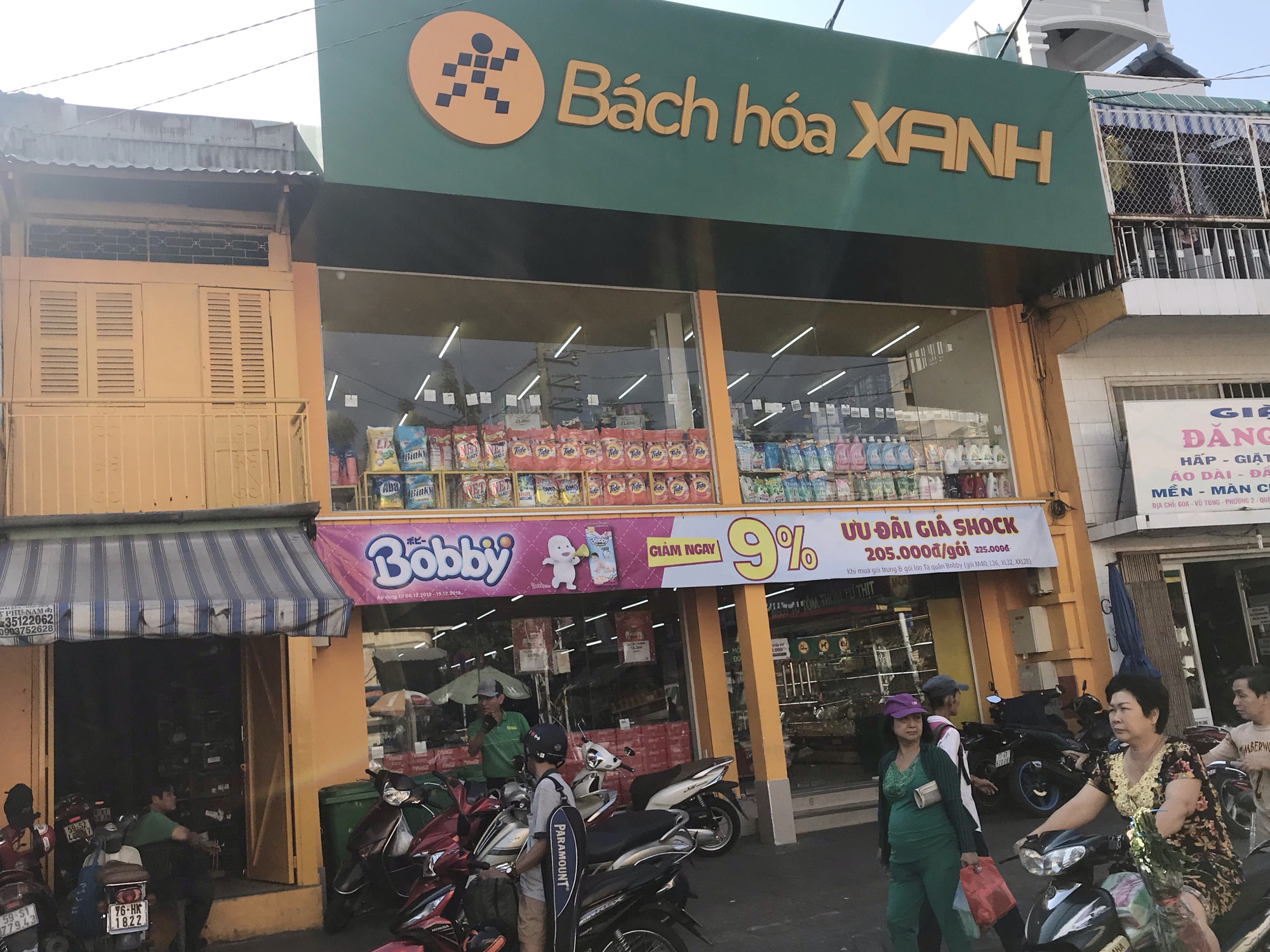 Thấy gì từ sự tháo chạy của Auchan và loạt thương vụ M&A đình đám trong ngành bán lẻ Việt 2019? - Ảnh 5. Thấy gì từ sự tháo chạy của Auchan và loạt thương vụ M&A đình đám trong ngành bán lẻ Việt 2019? - Ảnh 5.