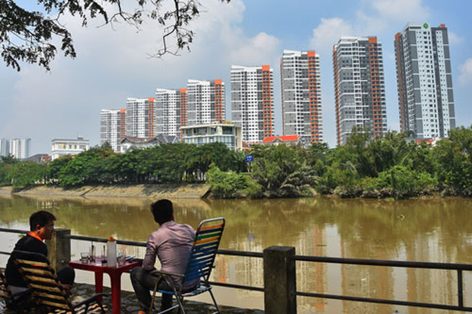 Giá nhà đất TP HCM quá cao: Vượt sức chịu đựng - Ảnh 1. Giá nhà đất TP HCM quá cao: Vượt sức chịu đựng - Ảnh 1.