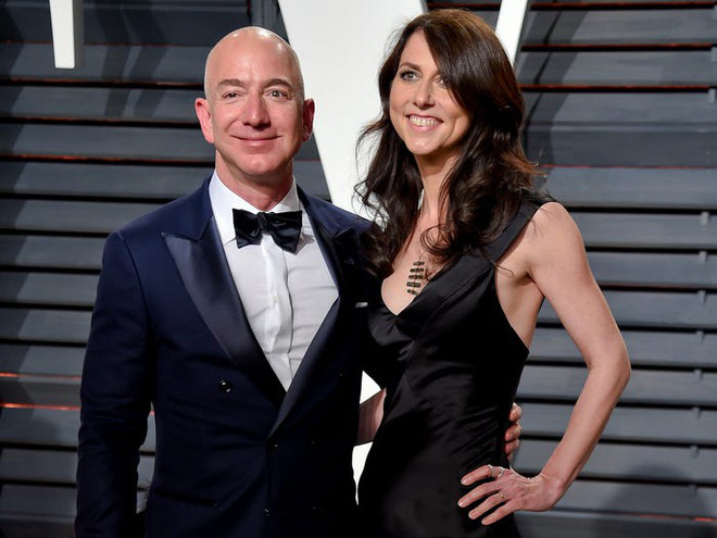 11 sự thật về độ giàu có của ông chủ Amazon - Ảnh 3. 11 sự thật về độ giàu có của ông chủ Amazon - Ảnh 3.