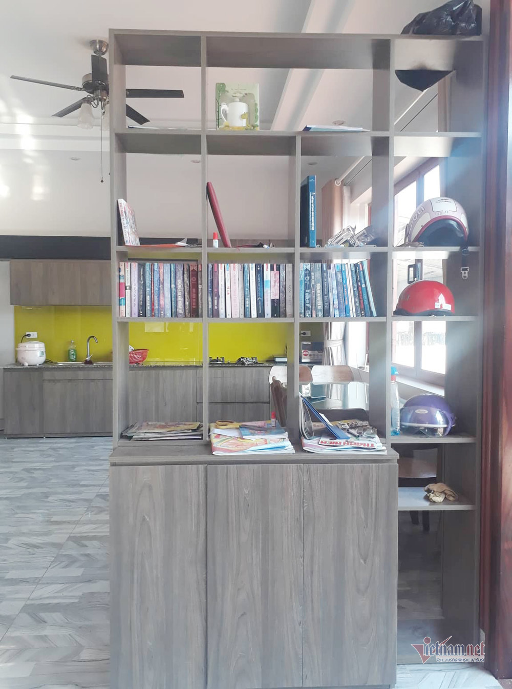 Biệt thự 3 tầng nổi bật giữa vùng núi của gia đình Hà Đức Chinh - Ảnh 4. Biệt thự 3 tầng nổi bật giữa vùng núi của gia đình Hà Đức Chinh - Ảnh 4.