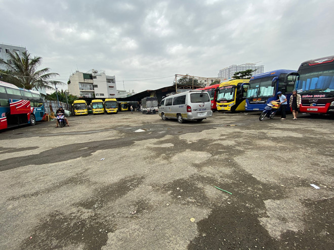 Lấp sông Bình Triệu làm bến xe cóc - Ảnh 8. Lấp sông Bình Triệu làm bến xe cóc - Ảnh 8.