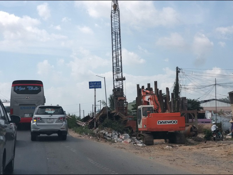 'Tháo' 4 nút thắt cổ chai quốc lộ 1 qua Tiền Giang - Ảnh 1. 'Tháo' 4 nút thắt cổ chai quốc lộ 1 qua Tiền Giang - Ảnh 1.