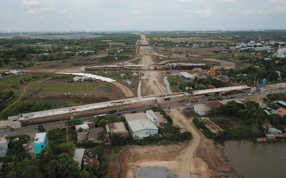 Cao tốc Bến Lức - Long Thành hẹn 2018, rồi hứa 2019, rồi... phá sản - Ảnh 1. Cao tốc Bến Lức - Long Thành hẹn 2018, rồi hứa 2019, rồi... phá sản - Ảnh 1.