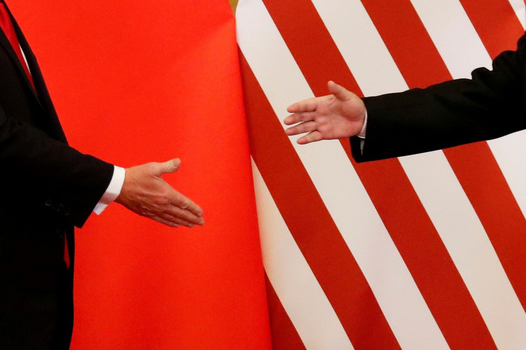 'Nếu kí thỏa thuận, Tổng thống Trump sẽ bị Trung Quốc xỏ mũi thương mại' - Ảnh 1. 'Nếu kí thỏa thuận, Tổng thống Trump sẽ bị Trung Quốc xỏ mũi thương mại' - Ảnh 1.