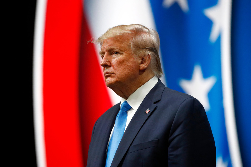 'Nếu kí thỏa thuận, Tổng thống Trump sẽ bị Trung Quốc xỏ mũi thương mại' - Ảnh 2. 'Nếu kí thỏa thuận, Tổng thống Trump sẽ bị Trung Quốc xỏ mũi thương mại' - Ảnh 2.