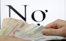 Ngân hàng miệt mài bán nợ, phát mãi tài sản cuối năm, Sacombank đại hạ giá công ty vàng liên quan gia đình ông Trầm Bê lần thứ 9 vẫn ế