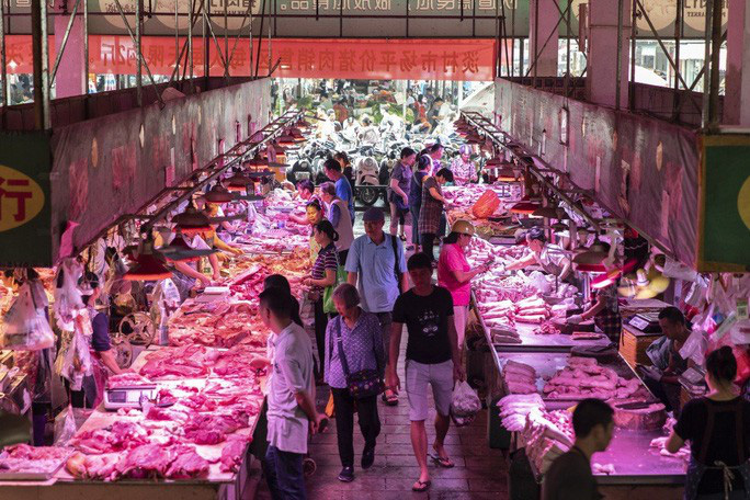 Chuyện chỉ có ở Trung Quốc: Mở tài khoản ngân hàng, được tặng... thịt heo - Ảnh 4. Chuyện chỉ có ở Trung Quốc: Mở tài khoản ngân hàng, được tặng... thịt heo - Ảnh 4.