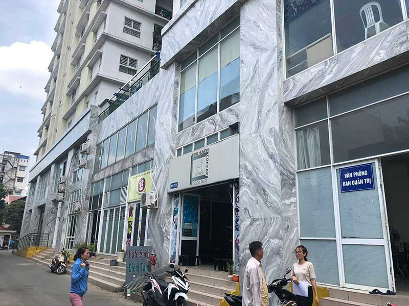 Chủ đầu tư hết cửa ‘vẽ’ thêm tầng để trục lợi - Ảnh 1. Chủ đầu tư hết cửa ‘vẽ’ thêm tầng để trục lợi - Ảnh 1.