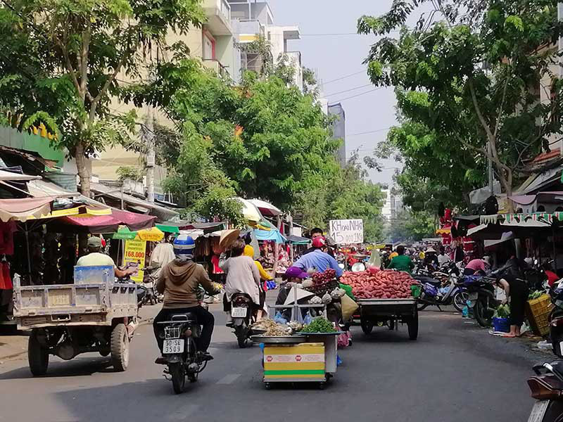 14 năm chưa xong dự án đường Phạm Văn Bạch - Ảnh 1.