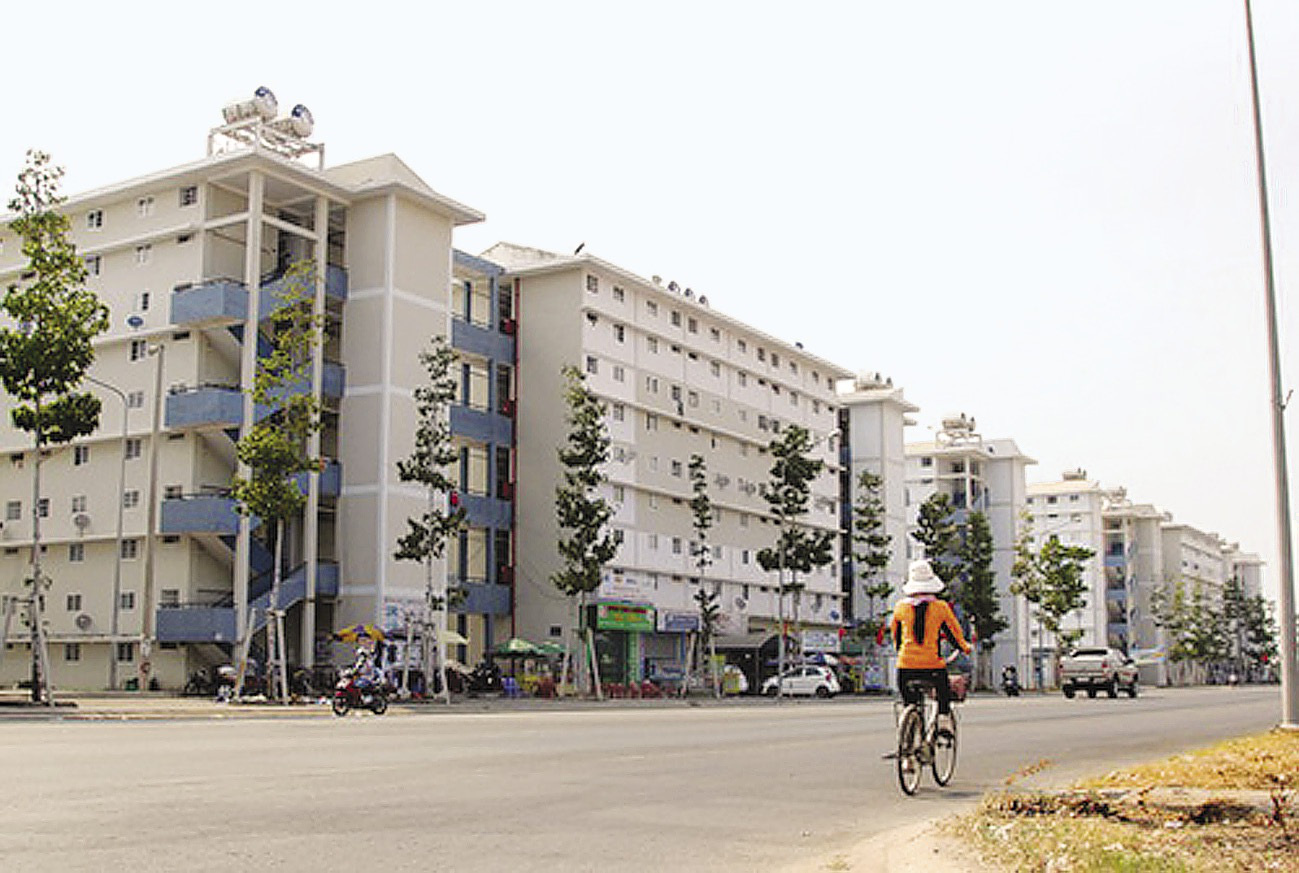 Hà Nội chưa kiểm tra, xử lí việc nhà ở xã hội bị bán sai đối tượng - Ảnh 1.